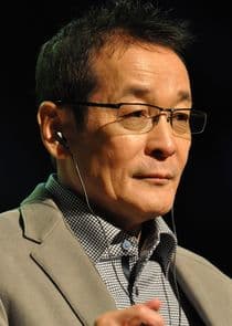 Aktor głosowy: Norio Wakamoto; brak grafiki postaci Deus Ex Machina