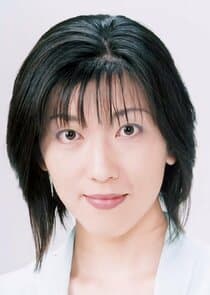 Aktor głosowy: Asako Dodo; brak grafiki postaci Ms. Higurashi