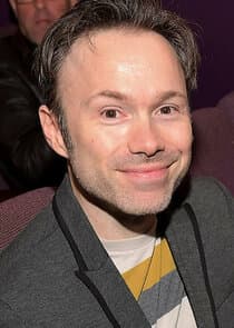 Aktor głosowy: Michael Sinterniklaas; brak grafiki postaci Trey Racer