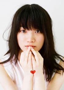 Aktor głosowy: Hitomi Ohwada; brak grafiki postaci Midori Imai